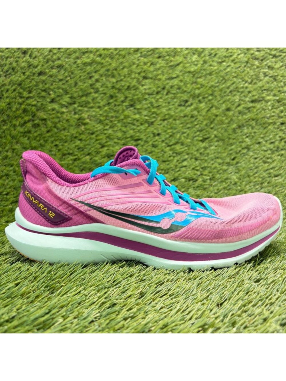 Saucony Kinvara 12 Womens Size 8.5 Purple Blue Athletic Running Shoes Sneakers